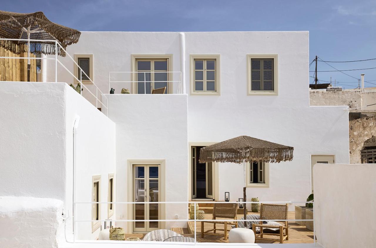 Niove Suites Milos 플라카 외부 사진